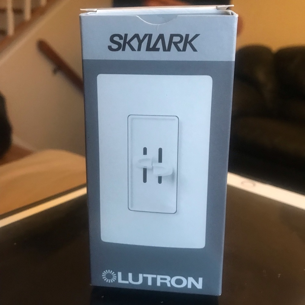 Skylark Dual Single Pole Incandescent Dimmer - 300 Watts - White LUTRON